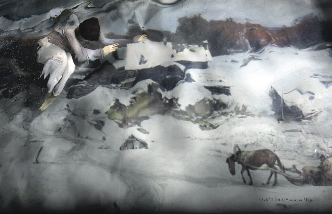 Susanna Majuri – Imaginary Homelandhttps://www.exibart.com/repository/media/eventi/2012/10/susanna-majuri-8211-imaginary-homeland-1068x689.jpg