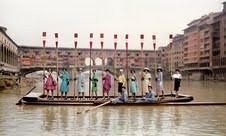 VESTIRE, CREARE, APPARIRE, FOTOGRAFARE