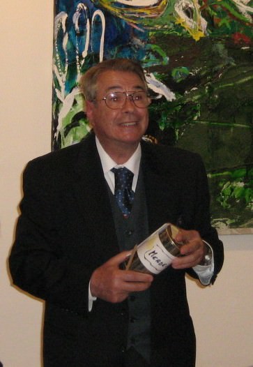 Antonio Sorgente – Percorsi critici nell’Arte Contemporaneahttps://www.exibart.com/repository/media/eventi/2012/11/antonio-sorgente-8211-percorsi-critici-nell’arte-contemporanea.jpg