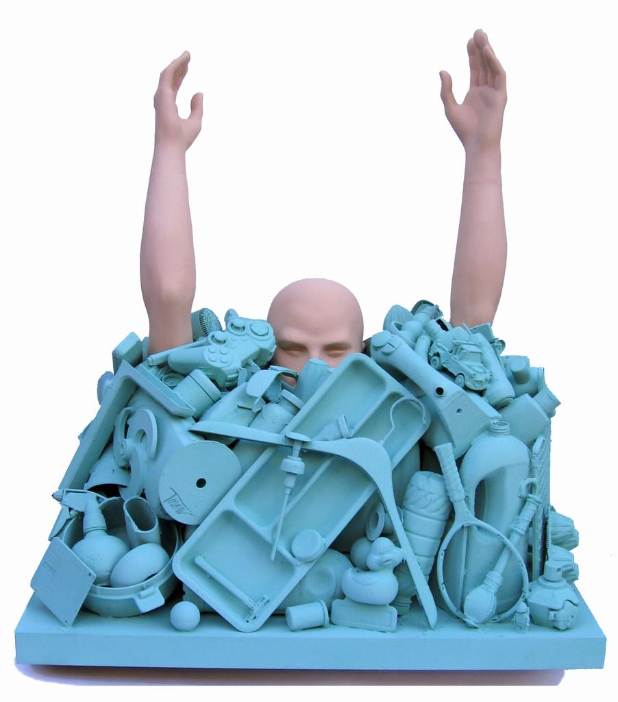 Caterina Tosoni – Mutazioni plastichehttps://www.exibart.com/repository/media/eventi/2012/11/caterina-tosoni-8211-mutazioni-plastiche.jpg