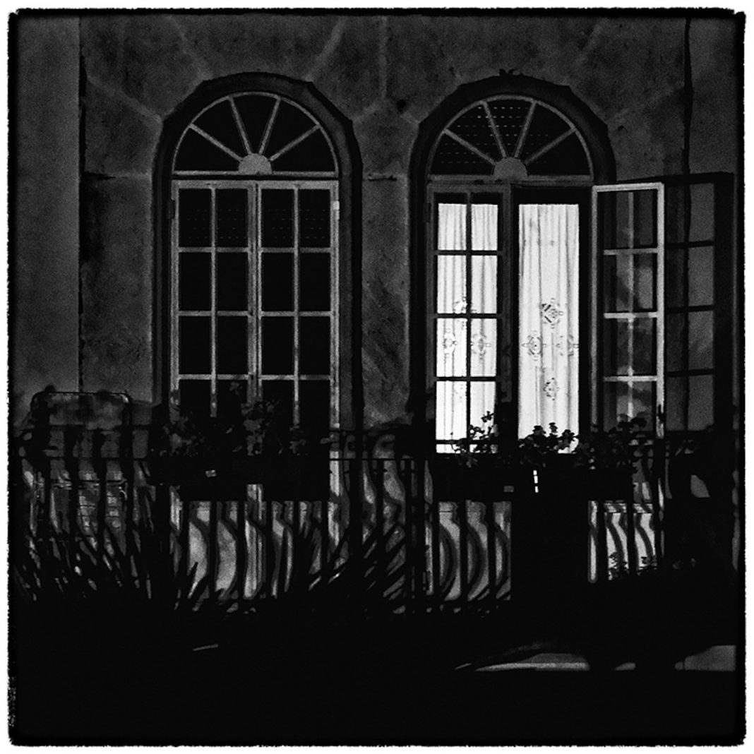 JRoS – L’Io e il suo doppiohttps://www.exibart.com/repository/media/eventi/2012/11/jros-8211-l8217io-e-il-suo-doppio-1068x1068.jpg