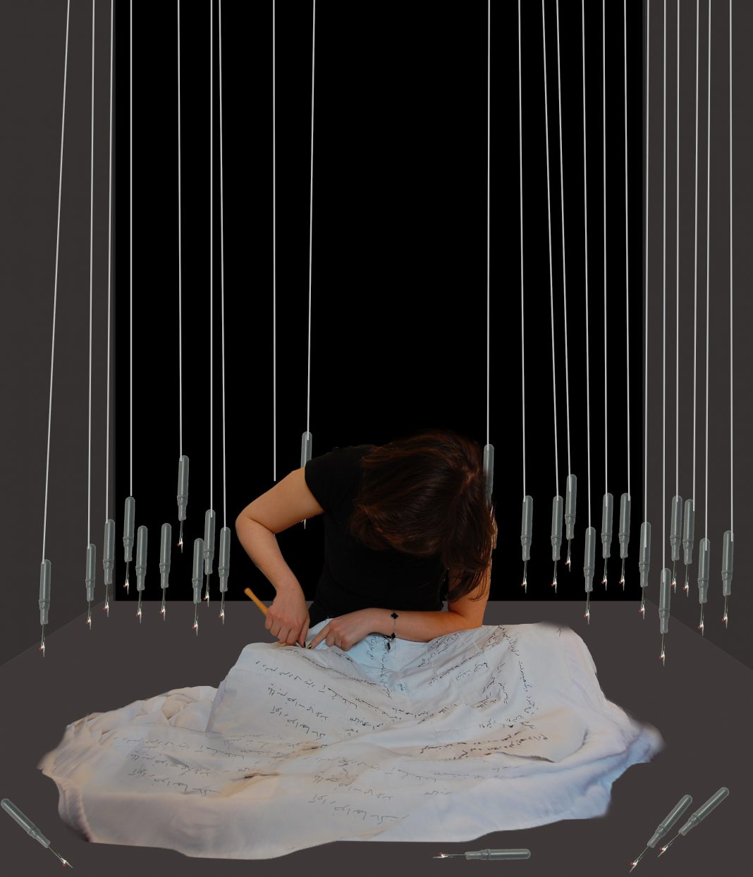 Mona Mohagheghi – Wordless (performance)https://www.exibart.com/repository/media/eventi/2012/11/mona-mohagheghi-8211-wordless-performance-4-1068x1244.jpg