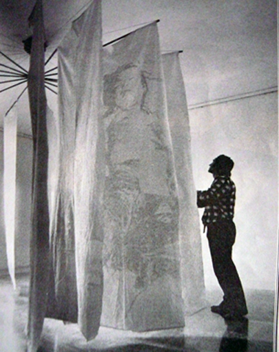 Giuliano Mauri – Milano 1976. Azione alla Palazzina Libertyhttps://www.exibart.com/repository/media/eventi/2012/12/giuliano-mauri-8211-milano-1976.-azione-alla-palazzina-liberty.jpg