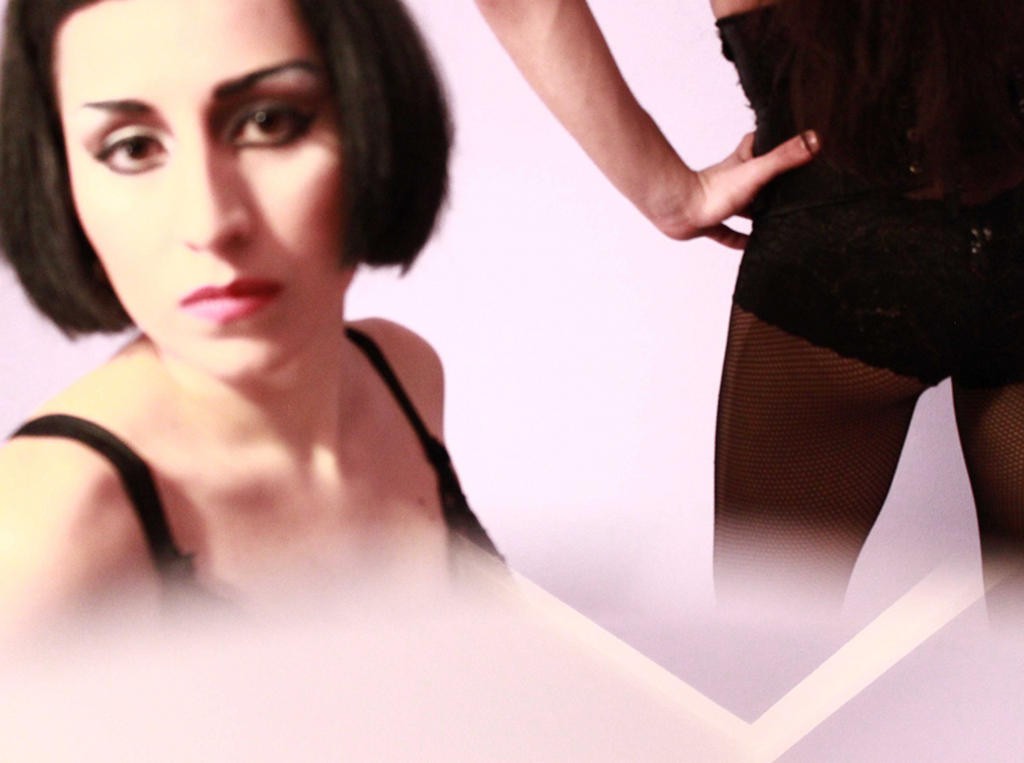 Nature Parallele. Il corpo come espressione di una femminilità dolentehttps://www.exibart.com/repository/media/eventi/2012/12/nature-parallele.-il-corpo-come-espressione-di-una-femminilità-dolente.jpg