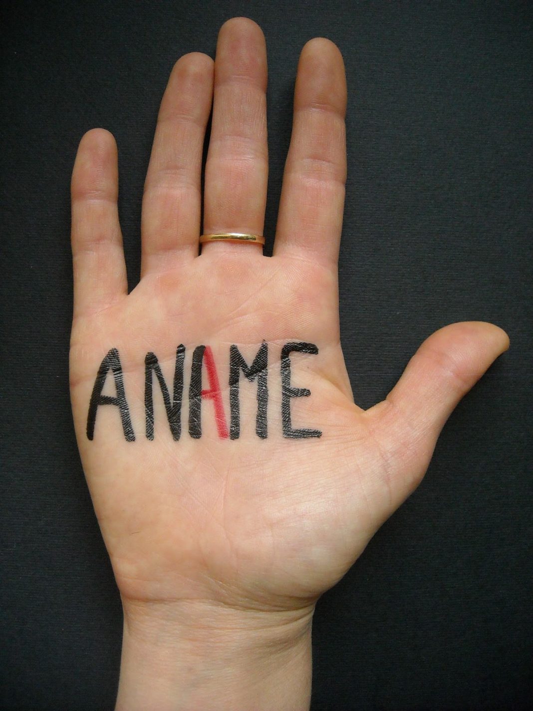 Chiara Foresti – Mania mi mina: anima mia, mi ami?https://www.exibart.com/repository/media/eventi/2013/01/chiara-foresti-8211-mania-mi-mina-anima-mia-mi-ami-1068x1424.jpg