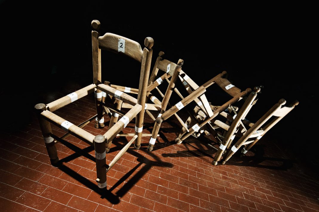 MUSICAL CHAIRhttps://www.exibart.com/repository/media/eventi/2013/04/musical-chair-1068x709.jpg