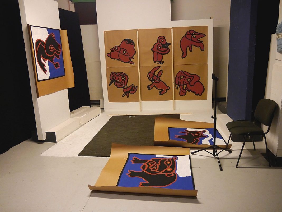 Cristian Boffelli – Alcuni appunti a 4 zampehttps://www.exibart.com/repository/media/eventi/2013/09/cristian-boffelli-8211-alcuni-appunti-a-4-zampe-1068x802.jpg