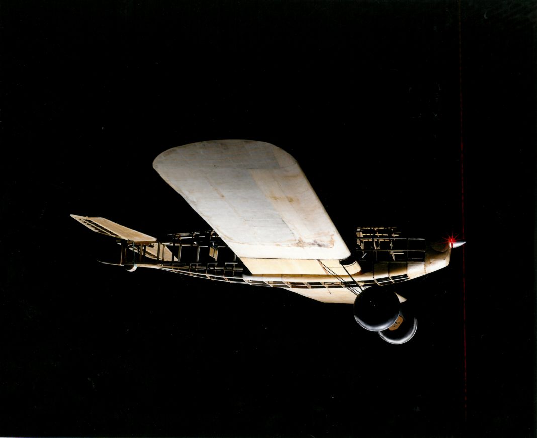 Maurizio Mochettihttps://www.exibart.com/repository/media/eventi/2013/11/maurizio-mochetti-1068x871.jpg