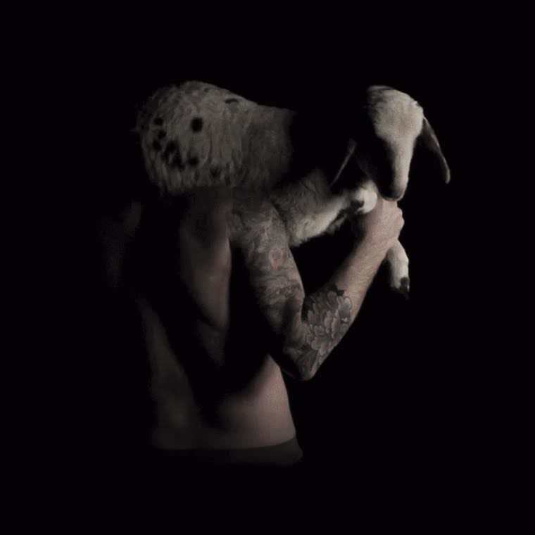 Presepe Apparentehttps://www.exibart.com/repository/media/eventi/2013/12/presepe-apparente.jpg