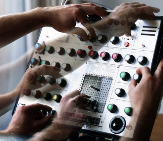 Laurent Montaron – Everything we see could be something else