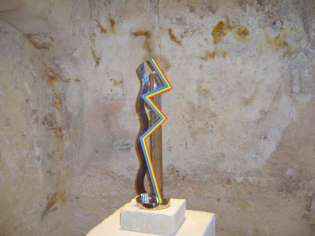 Lucio Del Pezzo – Il presepe geometrico e altre opere dal 1959 al 2013https://www.exibart.com/repository/media/eventi/2014/02/lucio-del-pezzo-8211-il-presepe-geometrico-e-altre-opere-dal-1959-al-2013-1068x801.jpg