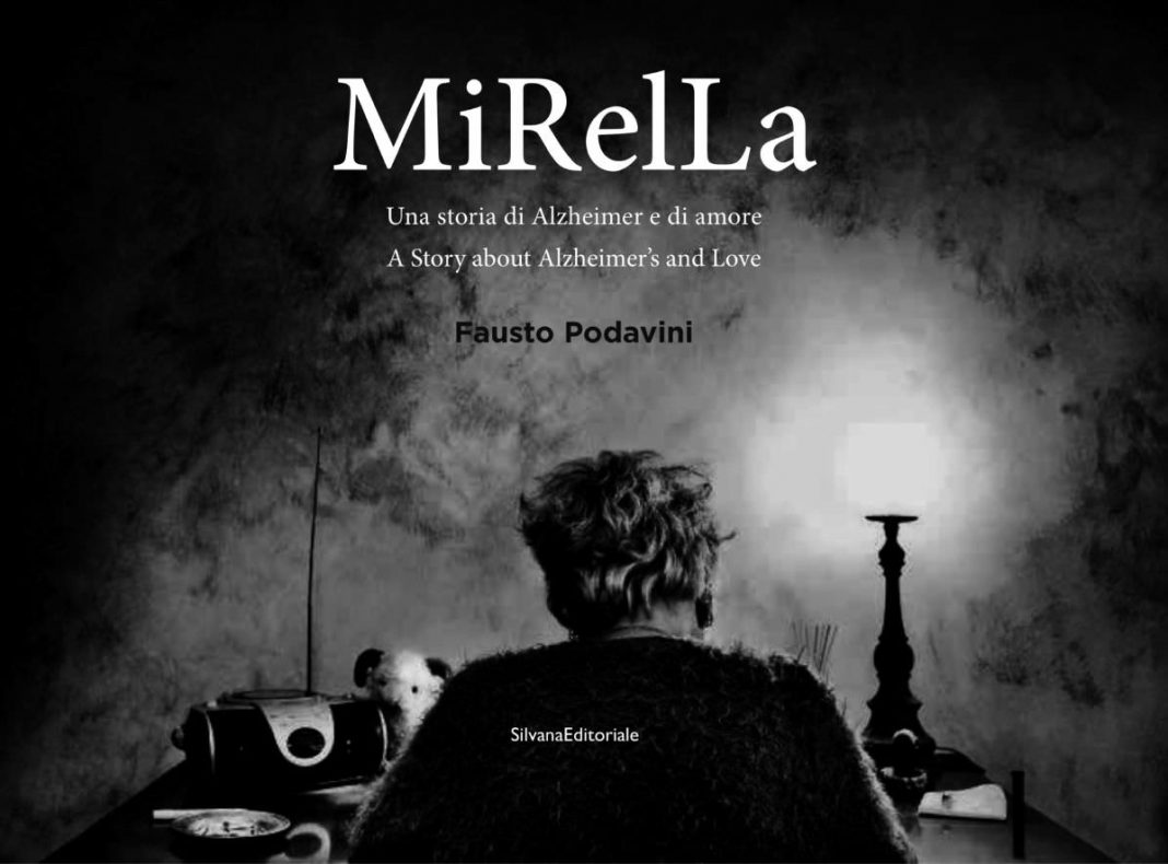 Scritture di Luce 2014 #2 – Fausto Podavini presenta Mirellahttps://www.exibart.com/repository/media/eventi/2014/02/scritture-di-luce-2014-2-8211-fausto-podavini-presenta-mirella-3-1068x790.jpg