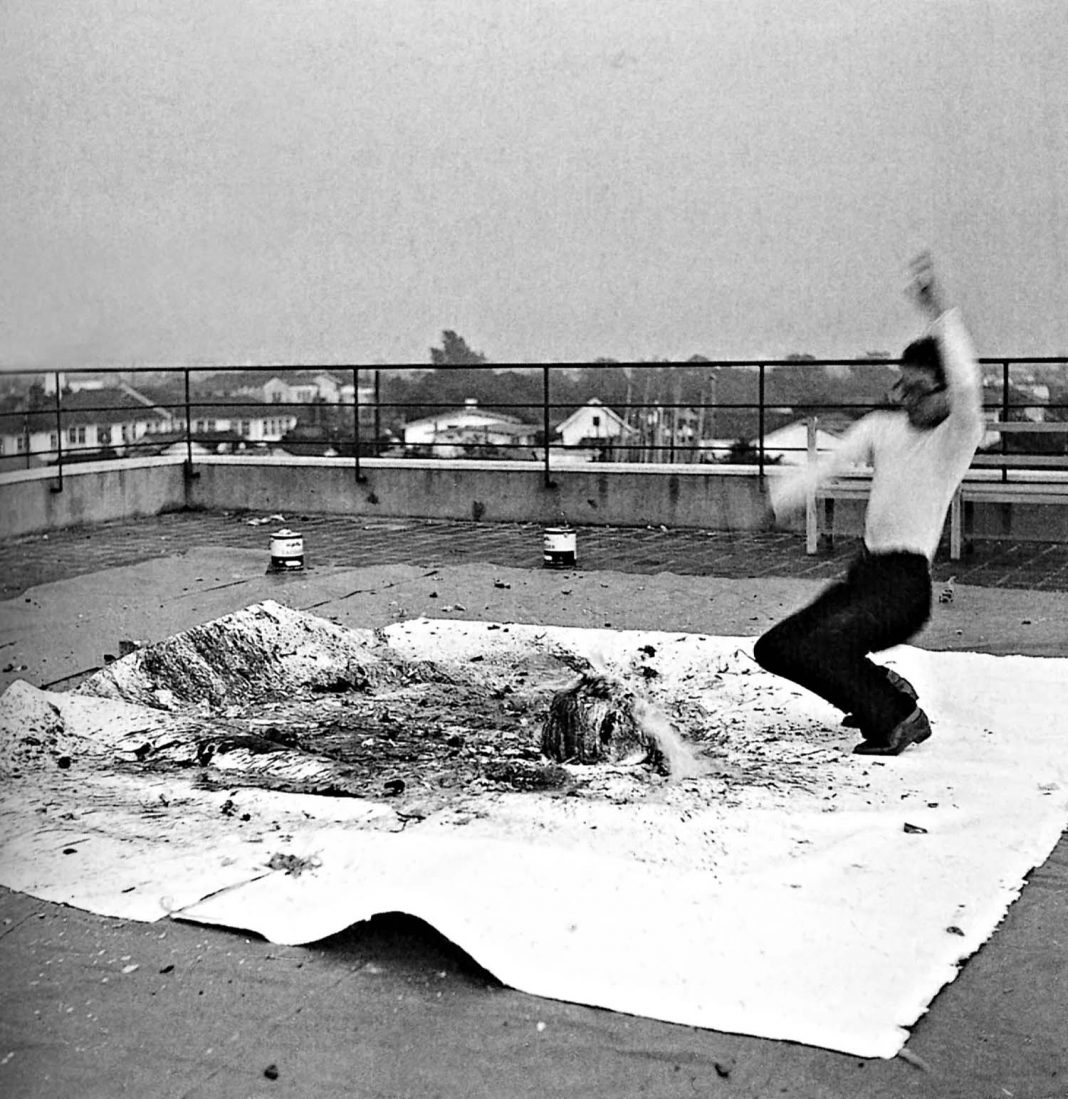 Shimamoto – Gutai. Testi, filmati, foto. Opere su carta degli anni Cinquantahttps://www.exibart.com/repository/media/eventi/2014/03/shimamoto-8211-gutai.-testi-filmati-foto.-opere-su-carta-degli-anni-cinquanta-1068x1099.jpg