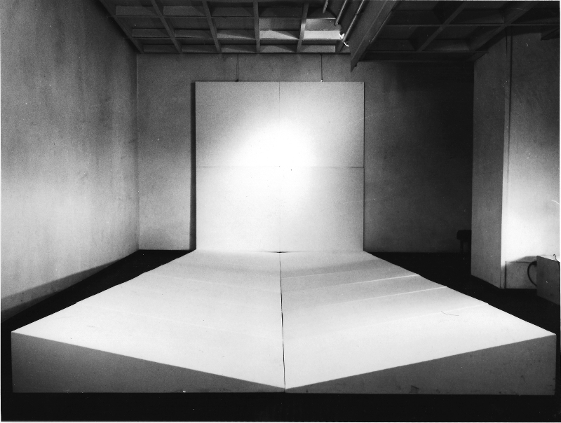 Bruno Gambone – Oggetti 1965-1970.https://www.exibart.com/repository/media/eventi/2014/04/bruno-gambone-8211-oggetti-1965-1970.jpg