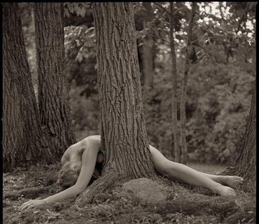Douglas Beasley – Ambiguous Relationships: Sacred body/Sacred ground