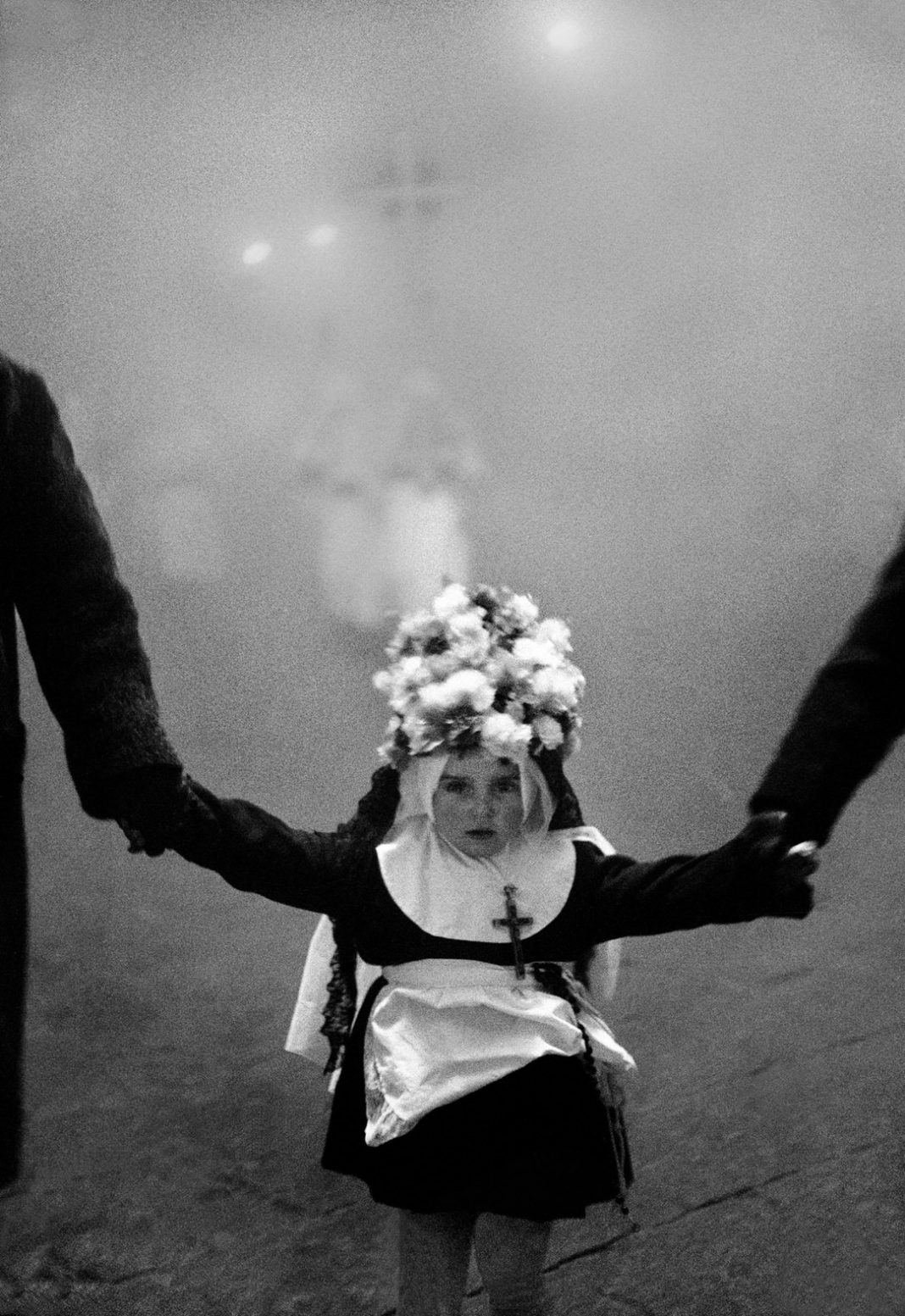 Ferdinando Scianna – Sicilia Mondohttps://www.exibart.com/repository/media/eventi/2014/04/ferdinando-scianna-8211-sicilia-mondo-1068x1553.jpg