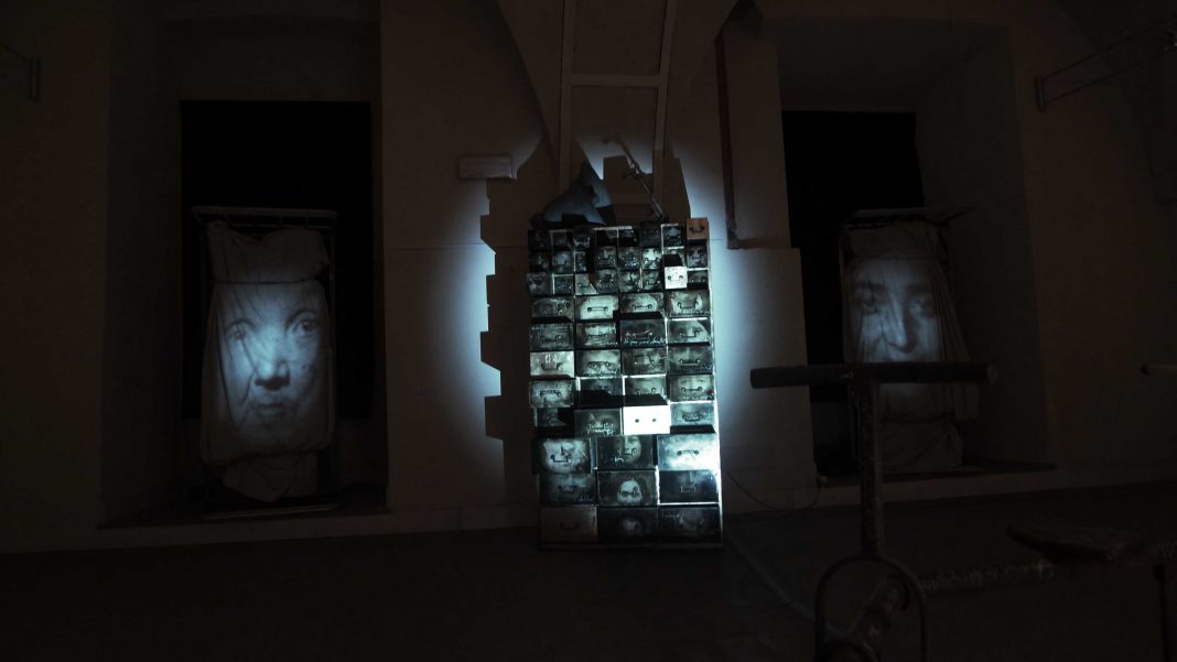 Giovanni Sesia – Invisibilehttps://www.exibart.com/repository/media/eventi/2014/04/giovanni-sesia-8211-invisibile-1068x601.jpg