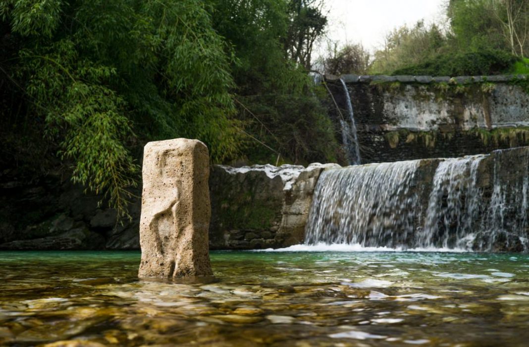 Benvenuto Saba – Natura Portantehttps://www.exibart.com/repository/media/eventi/2014/05/benvenuto-saba-8211-natura-portante-1068x701.jpg