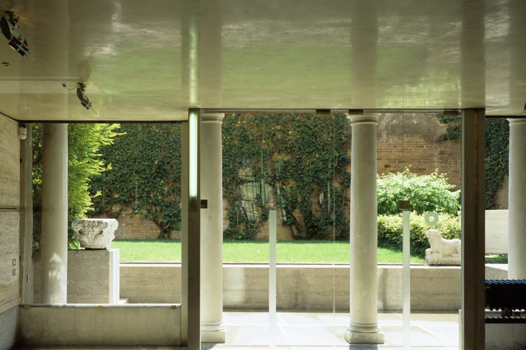 Nel segno di Carlo Scarpahttps://www.exibart.com/repository/media/eventi/2014/06/nel-segno-di-carlo-scarpa-1068x712.jpg