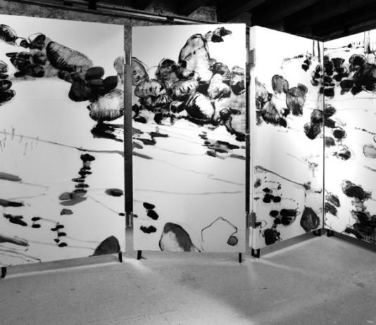 Screens. Maestro di epoca Taisho e Giovanni Frangi. Paraventi a confronto Screens. Maestro di epoca Taisho e Giovanni Frangi. Paraventi a confronto