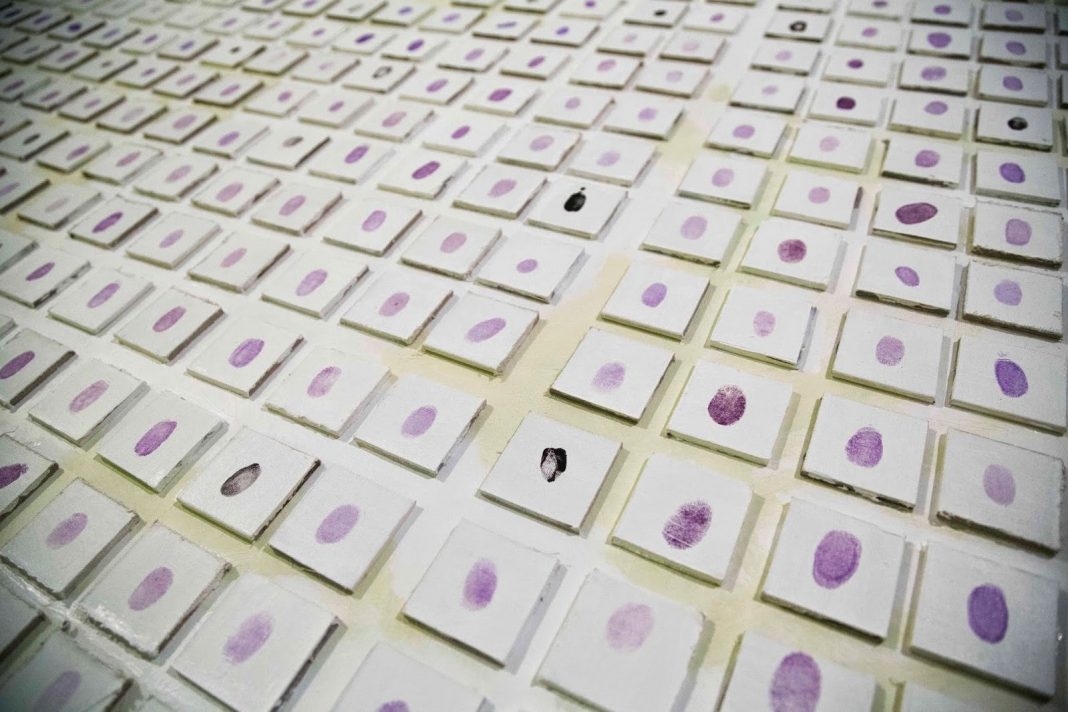 Benito Ligotti – Social Controlhttps://www.exibart.com/repository/media/eventi/2014/07/benito-ligotti-8211-social-control-1068x712.jpg