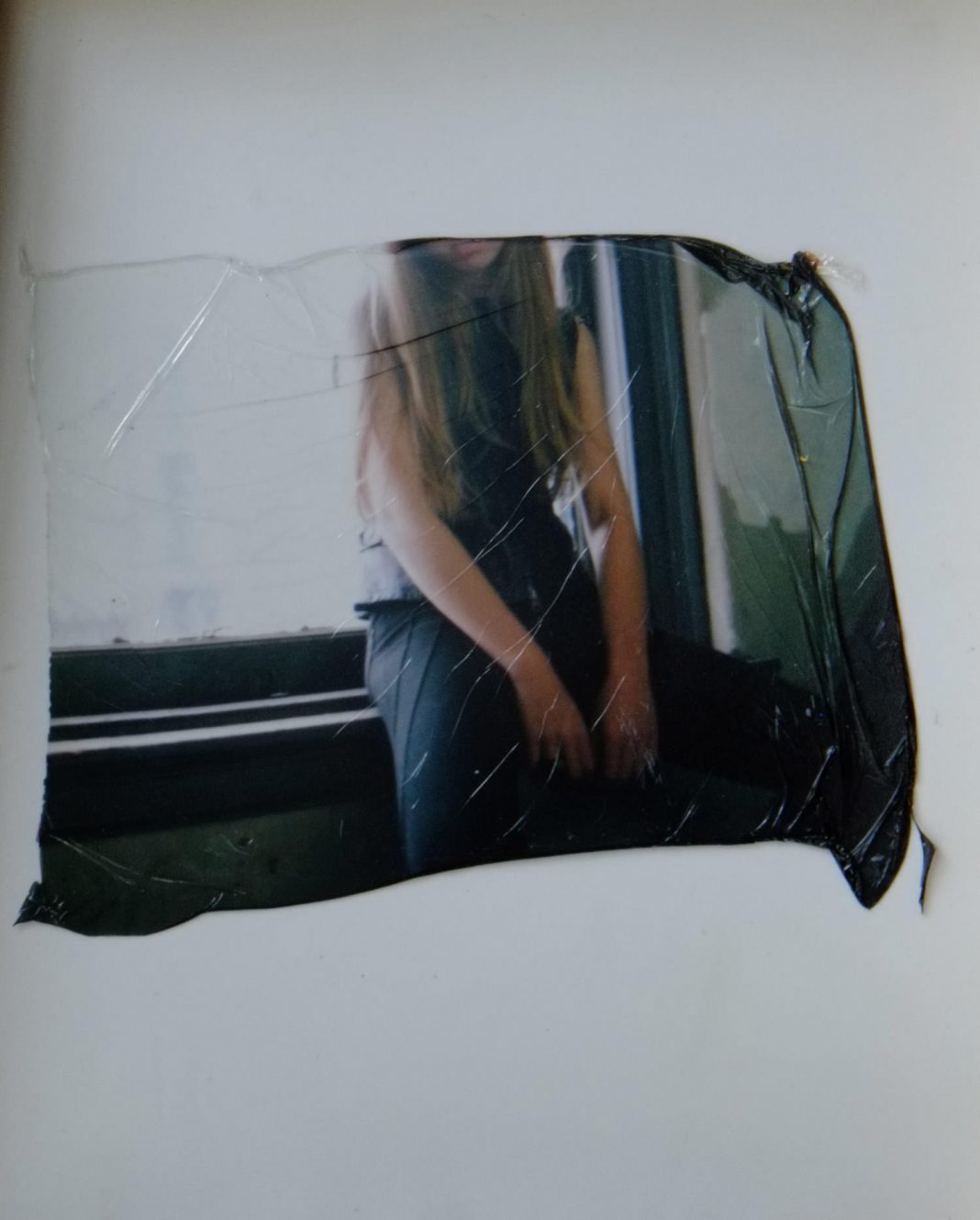 Alexandra Waespi – The Inner Exposurehttps://www.exibart.com/repository/media/eventi/2014/09/alexandra-waespi-8211-the-inner-exposure-1068x1329.jpg