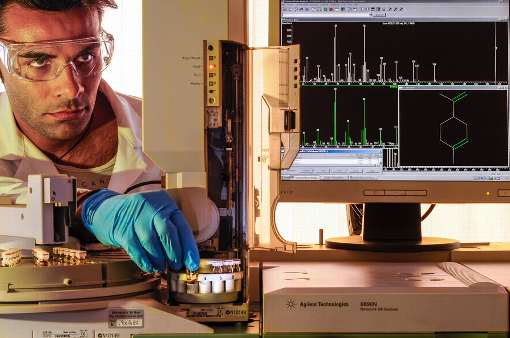 Carmine Pellegrini – La fucina delle scienzehttps://www.exibart.com/repository/media/eventi/2014/09/carmine-pellegrini-8211-la-fucina-delle-scienze.jpg