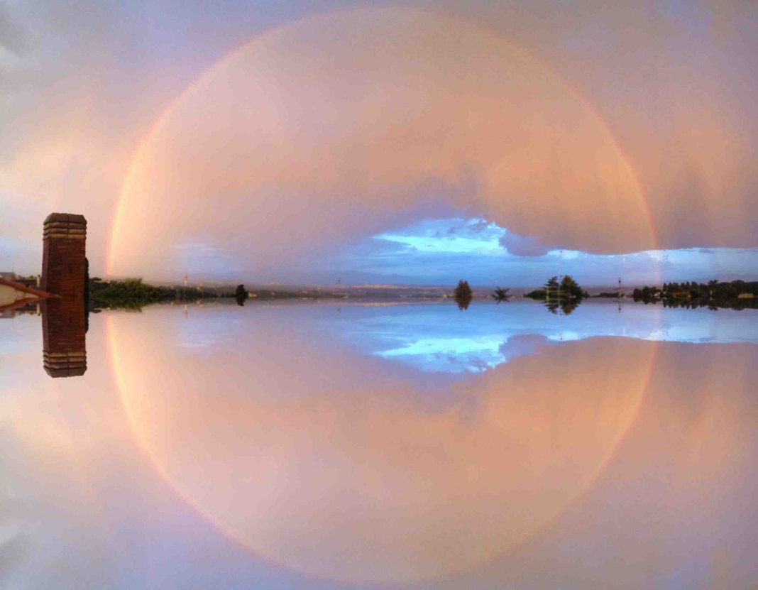 Federica Di Carlo – Riflessione diffusahttps://www.exibart.com/repository/media/eventi/2014/09/federica-di-carlo-8211-riflessione-diffusa-1068x831.jpg