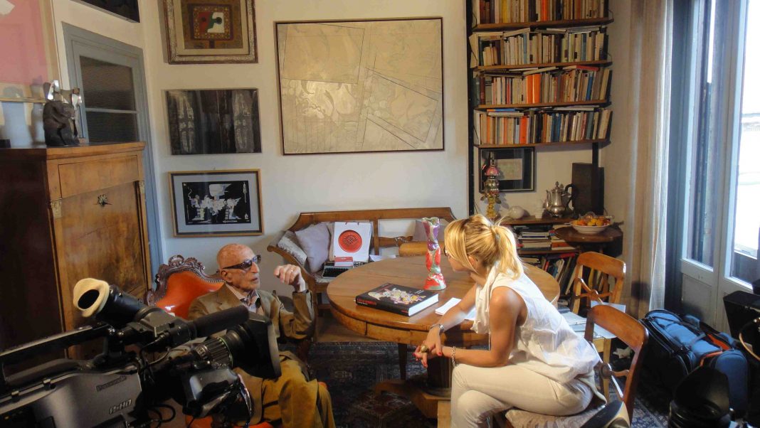 Gillo Dorfles  – Contorsionihttps://www.exibart.com/repository/media/eventi/2014/09/gillo-dorfles-8211-contorsioni-1068x602.jpg