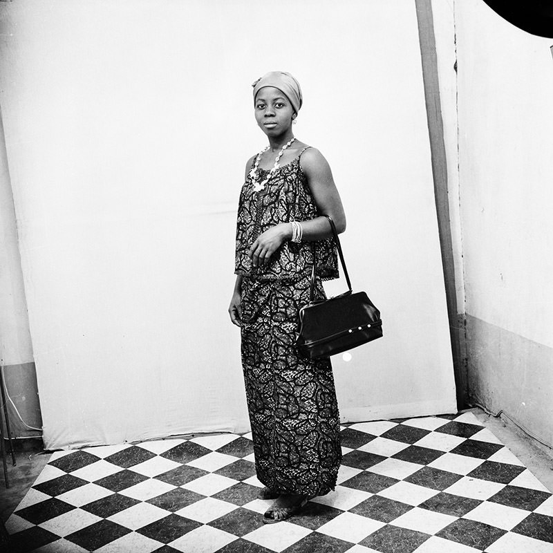 Malick Sidibé – Studio Malick, Bamakohttps://www.exibart.com/repository/media/eventi/2014/09/malick-sidibé-8211-studio-malick-bamako.jpg