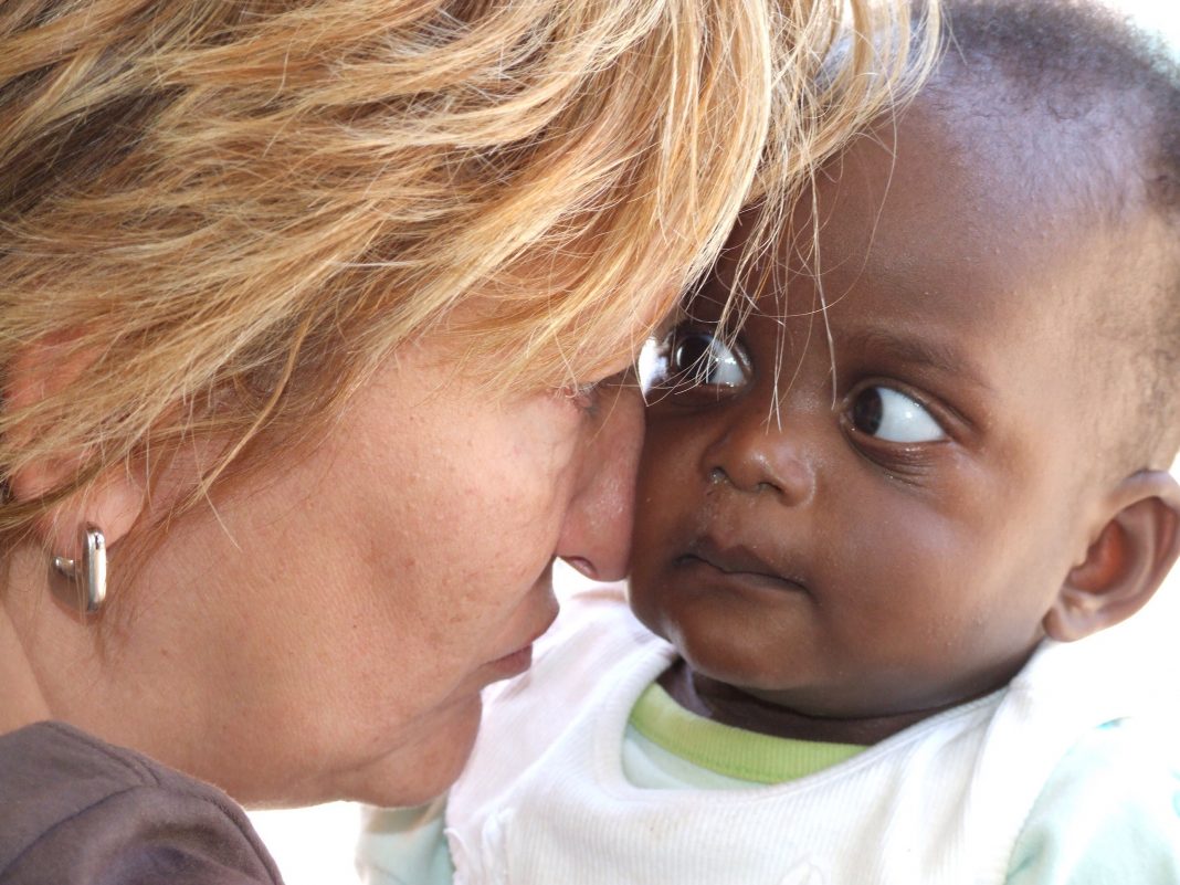 Antonino Triolo – Amani nakupendahttps://www.exibart.com/repository/media/eventi/2014/11/antonino-triolo-8211-amani-nakupenda-1068x801.jpg