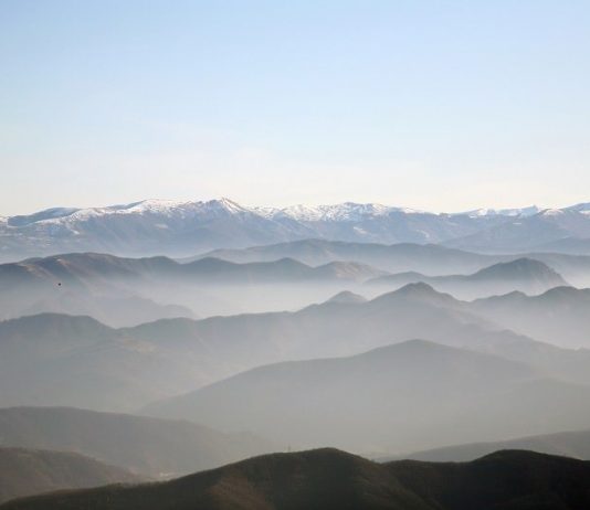 Giuliano Lo Pinto – Luci ed ombre nell’Appennino Ligure
