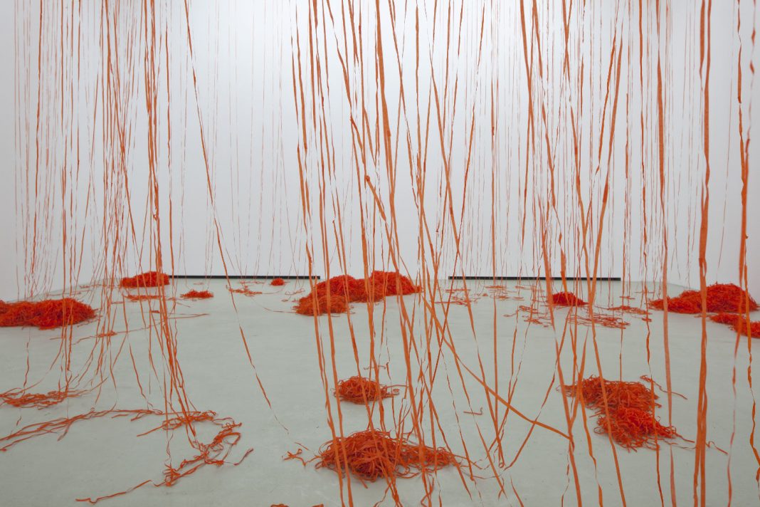 Katharina Hinsberg – Spatienhttps://www.exibart.com/repository/media/eventi/2014/12/katharina-hinsberg-8211-spatien-1068x712.jpg