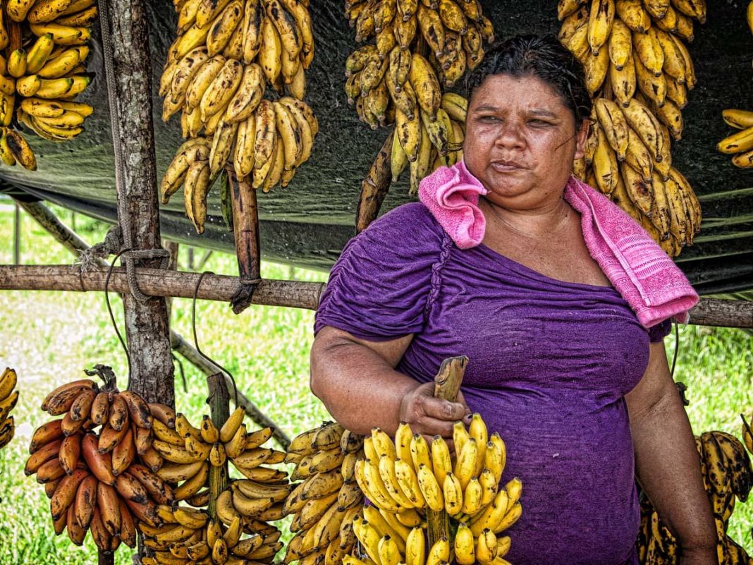 Mad a Firenze – Lucia Finocchito photo exhibitionhttps://www.exibart.com/repository/media/eventi/2015/02/mad-a-firenze-8211-lucia-finocchito-photo-exhibition-1068x801.jpg