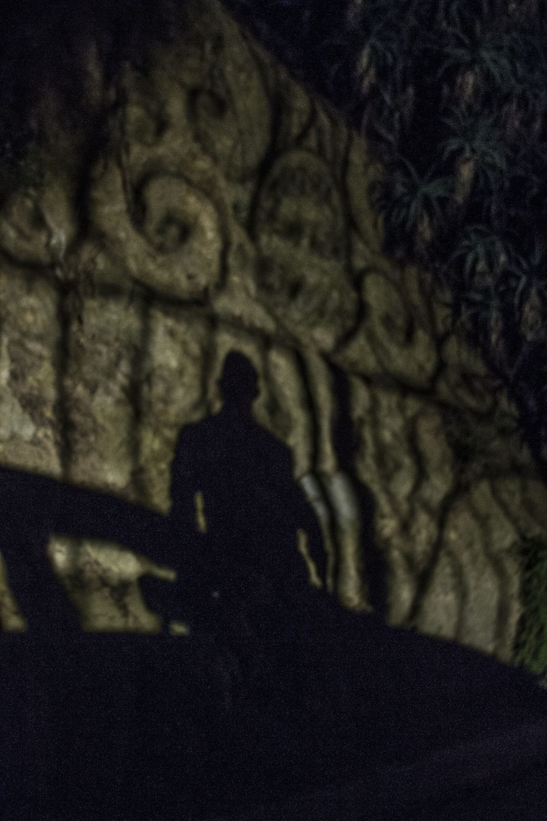 Emanuel Röhss – Boutique Litigationhttps://www.exibart.com/repository/media/eventi/2015/03/emanuel-röhss-8211-boutique-litigation-1068x1602.jpg