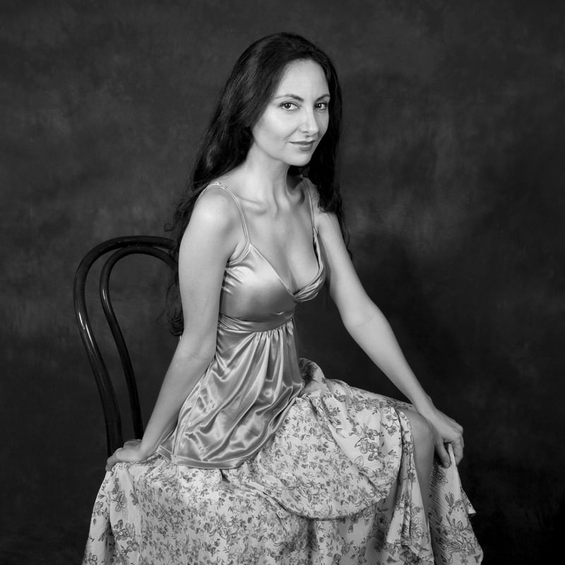 Vittorio Graziano – La Thonet delle Eumenidihttps://www.exibart.com/repository/media/eventi/2015/03/vittorio-graziano-8211-la-thonet-delle-eumenidi.jpg