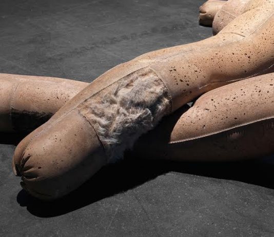 Gavin Kenyon – Lift your head, give me the best side of your face