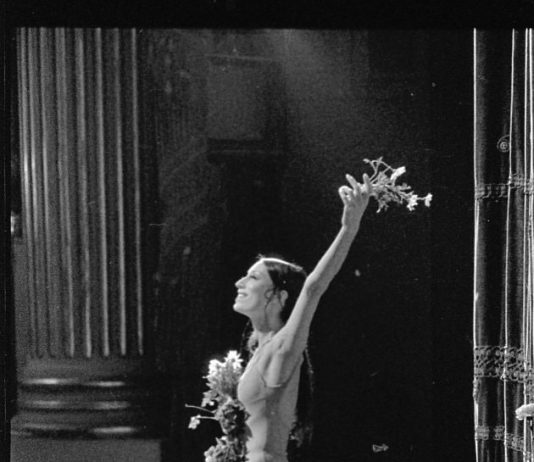 Emanuela Sforza – Io danzo, tu vedi