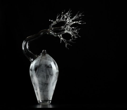 In Glass We Trust In Glass We Trust