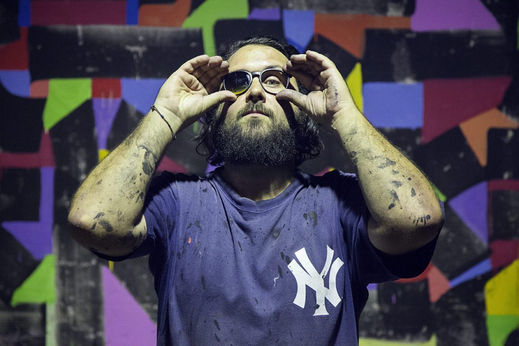 JBRock – Iron Willhttps://www.exibart.com/repository/media/eventi/2015/05/jbrock-8211-iron-will-1-1068x712.jpg