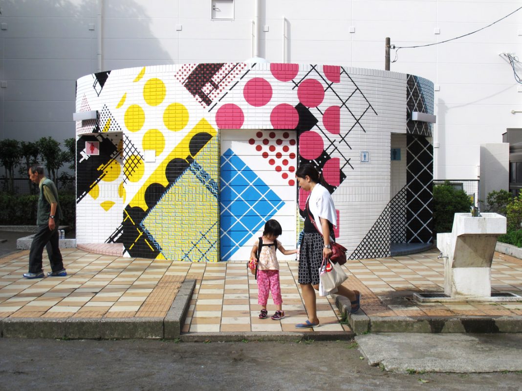 Zedz – Tokyo to Torinohttps://www.exibart.com/repository/media/eventi/2015/06/zedz-8211-tokyo-to-torino-3-1068x801.jpg