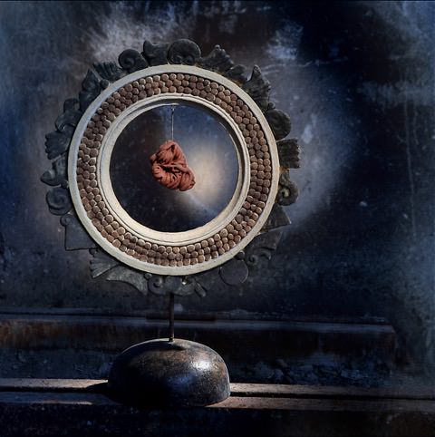 Alessandro Molinari – Elogio della penombra. Le anime viventi di Federico Bonaldihttps://www.exibart.com/repository/media/eventi/2015/09/alessandro-molinari-8211-elogio-della-penombra.-le-anime-viventi-di-federico-bonaldi.jpg