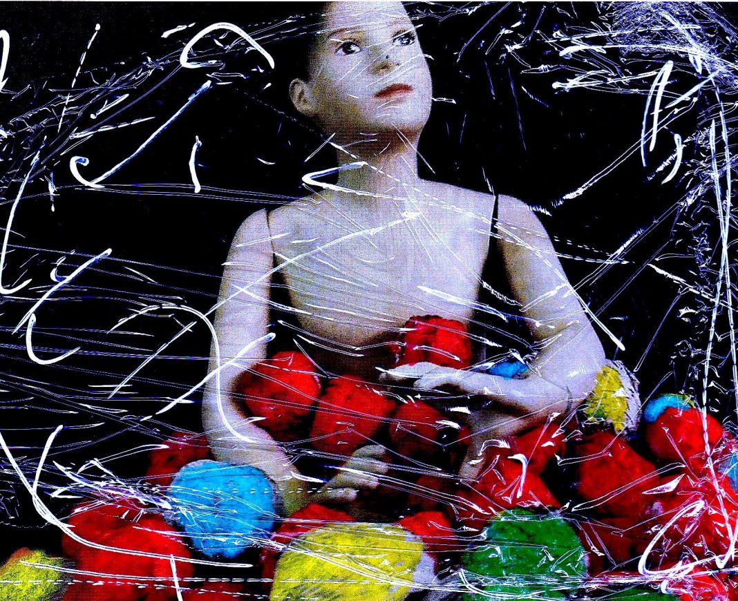 Felice Terrabuio – In Uterohttps://www.exibart.com/repository/media/eventi/2015/09/felice-terrabuio-8211-in-utero-2-1068x870.jpg