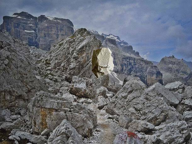 Raniero Bittante – Playstoneshttps://www.exibart.com/repository/media/eventi/2015/09/raniero-bittante-8211-playstones.jpg