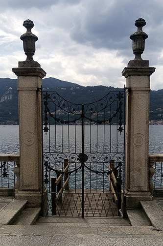 Francesco Cutugno – Paesaggi d’Italiahttps://www.exibart.com/repository/media/eventi/2015/10/francesco-cutugno-8211-paesaggi-d8217italia.jpg