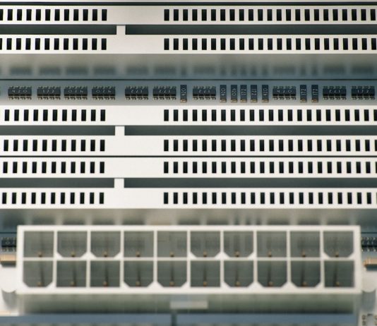 Karol Komorowski – Hardware