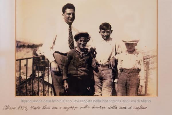 Anna Svelto – Carlo Levi e la Basilicata tra memorie e passionihttps://www.exibart.com/repository/media/eventi/2015/11/anna-svelto-8211-carlo-levi-e-la-basilicata-tra-memorie-e-passioni.jpg