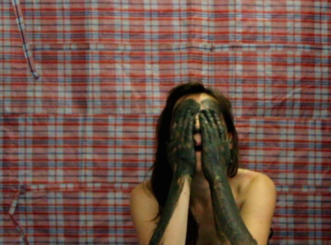 tpa | torinoPERFORMANCEART: Hide and seekhttps://www.exibart.com/repository/media/eventi/2015/11/tpa-torinoperformanceart-hide-and-seek-1068x790.jpg