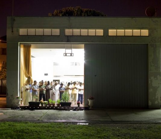 Hidden Islam / Sacred Interiors In Profane Buildings
(La Mia Scuola di Architettura*5) Hidden Islam / Sacred Interiors In Profane Buildings
(La Mia Scuola di Architettura*5)