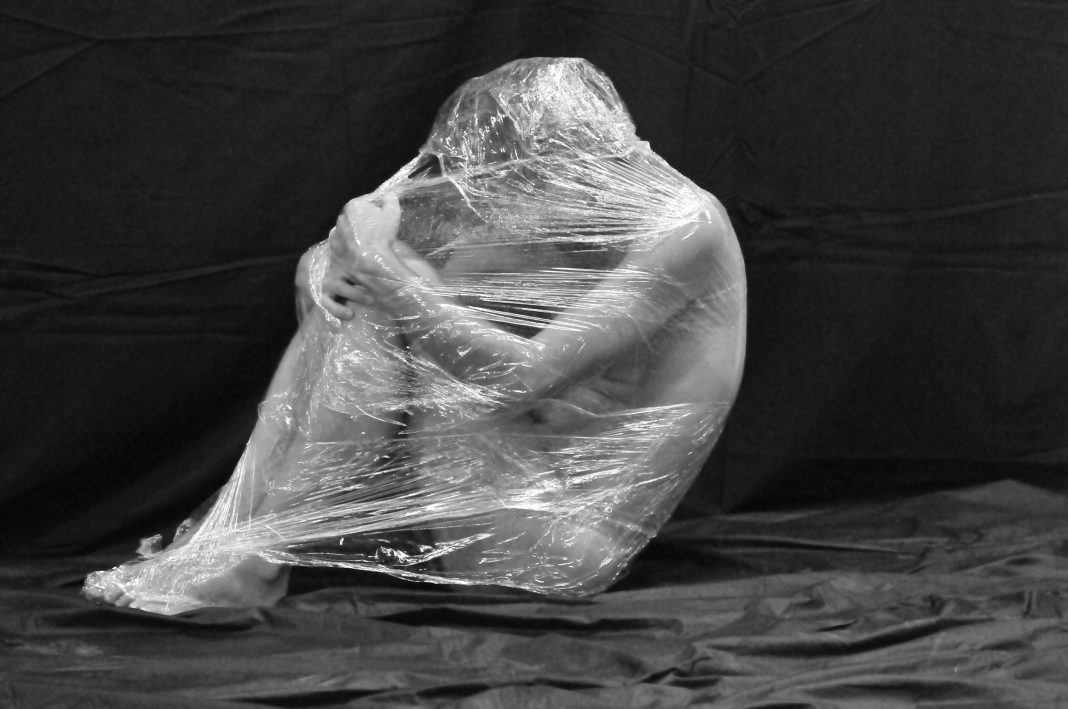 Alfred Ejlli – Il distacco impossibilehttps://www.exibart.com/repository/media/eventi/2016/04/alfred-ejlli-8211-il-distacco-impossibile-1068x709.jpg